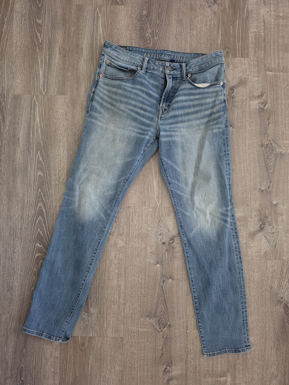 American Eagle Outfitters Men's Faded Light Blue Slim Straight Jeans